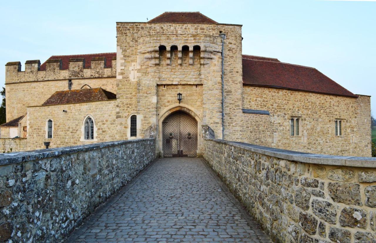 Leeds Castle Maiden'S Tower Bed & Breakfast Maidstone Dış mekan fotoğraf